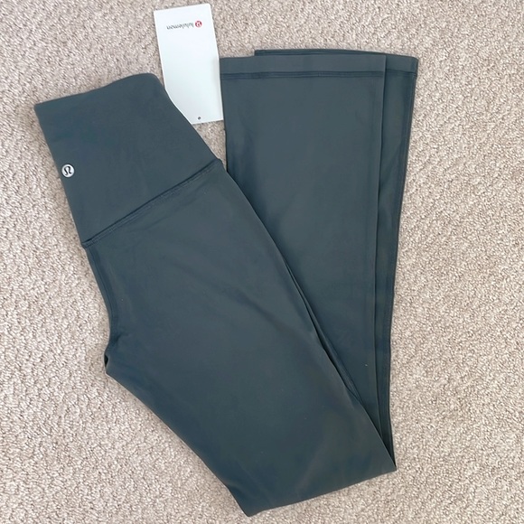 NWT Lululemon Align High-Rise Mini-Flared Pant 28" Graphite Grey Size 4 - Picture 1 of 11